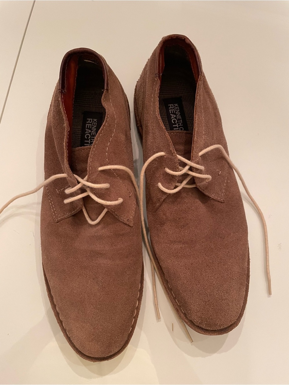Kenneth Cole Brown Suede Chukka Boots
